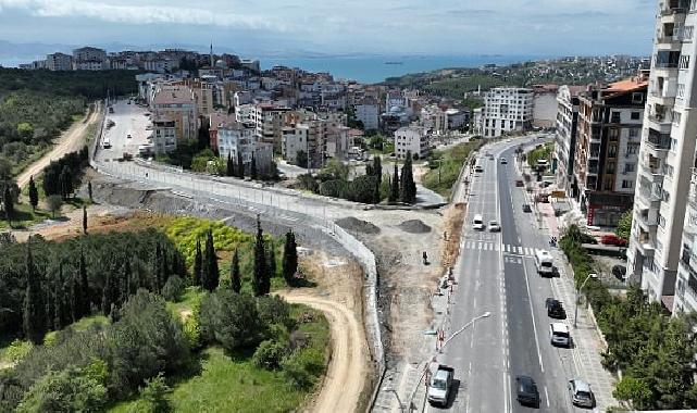 Büyükşehir Belediyesi’nden Kalıcı ve Alternatif Çözüm: Gebze Hayri Macar Caddesi’nde Yol Çalışmaları