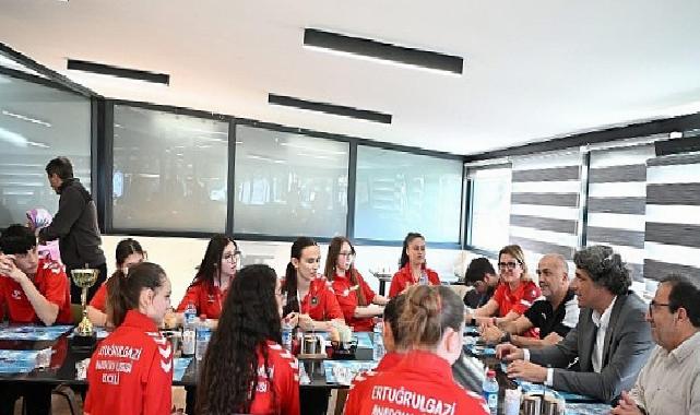 Kartepe Ertuğrulgazi Anadolu Lisesi, Türkiye Korfbol Şampiyonası’nı Zirvede Tamamladı