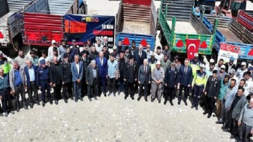 Konya’da Trafik Güvenliği ve İlkyardım Haftası Çerçevesinde Reflektör Dağıtım Programı Gerçekleştirildi