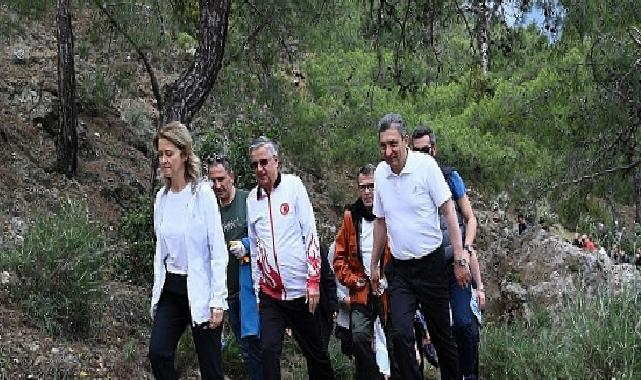 Likya Yolu Rehabilitasyonu ve Doğa Yürüyüşü Etkinliği Kemer’de Gerçekleştirildi