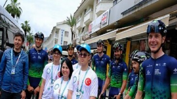 Tip 1 Diyabetle Yaşayan Sporcularla Türkiye Bisiklet Turu’nda İlham Veren Buluşma