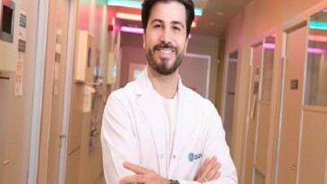 Üsküdar Üniversitesi NPİSTANBUL Hastanesi Uzman Klinik Psikolog Uluğ Çağrı Beyaz’dan Imposter Sendromu Hakkında Derinlemesine Bilgi