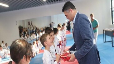Aliağa Belediyesi Taekwondo Kursunun Atletleri Nesil Atladı