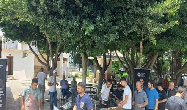 Antalya Büyükşehir Belediyesi’nden Ferdi Zeyrek için lokma dağıtımı