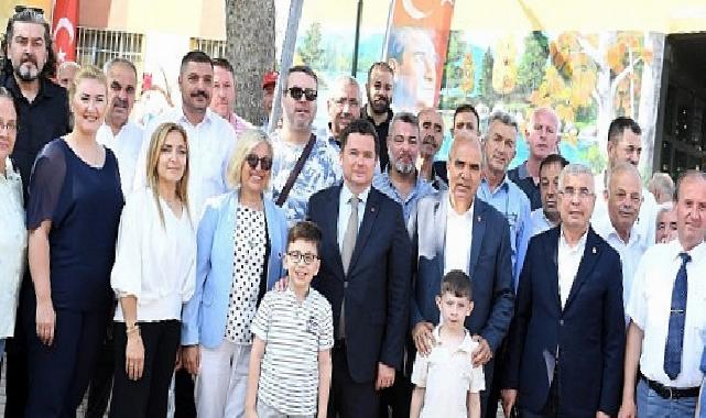 Başkan Aydın mahalleleri geziyor sorunları yerinde çözüyor