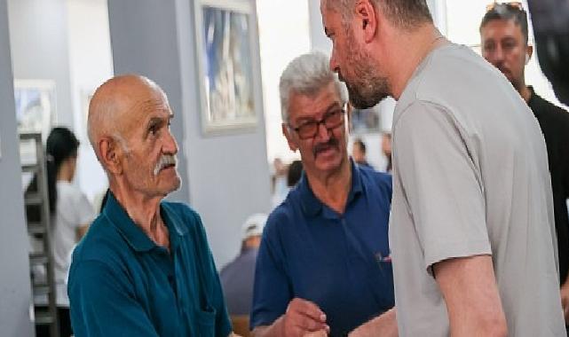 Başkan Zeyrek anısına Buca Kent Lokantalarında yemekler ücretsiz dağıtıld