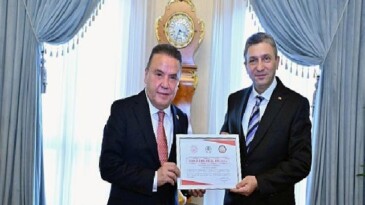 Büyükşehir Hizmet Binasına ‘Erişilebilirlik Belgesi’