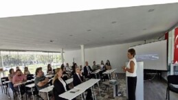 EÜ Eğitim Bilimleri Enstitüsünden “Yapay Zekâ Okuryazarlığı”nı artırmayı hedefleyen eğitim platformu
