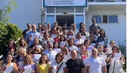 İzmir Vilayet Ulusal Eğitim Müdürlüğü’nden Eğitimde, Erasmus+ Akreditasyonuyla Dolu Dolu Bir Yıl Geride Bırakıldı