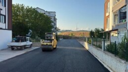 Kartepe’de Asfalt Çalışmaları Tüm Süratiyle Sürüyor