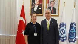 Kemer’de çöp konteynerleri dezenfekte ediliyor