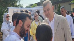 Lider Sezer, İmtihana Giren Öğrencilere Muvaffakiyetler Diledi