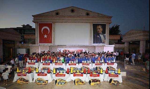 Menderes Belediyesi’nden Spora Takviye
