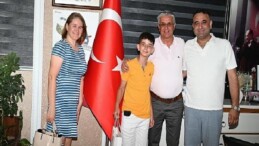 Minik Gögeş, Başkan Topaloğlu ile tanışmaya geldi