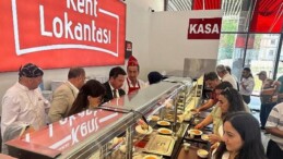 Osmangazi Belediyesi’nden Ferdi Zeyrek anısına yemek ikramı