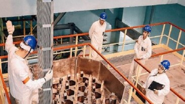 Rosatom: Novovoronezh NGS VVER-1200 Reaktörüne İlk 5’inci Nesil Yakıt Yüklemesi Yapıldı