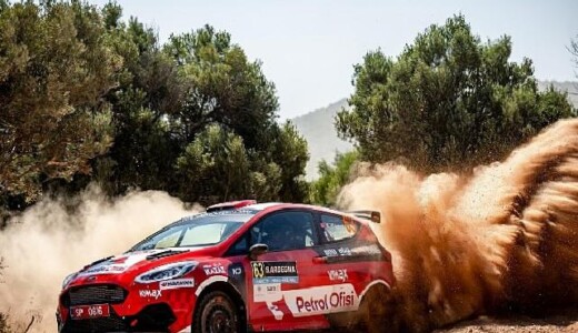 Türkiye’nin en genç ralli şampiyonu Kerem Kazaz, Dünya Ralli Şampiyonası’nın WRC3 kategorisinde 4.’lüğe yükseldi