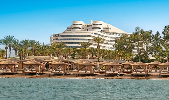 Akdeniz’in Zarafeti, Ailenizin Yaz Öyküsü: Titanic Deluxe Lara’da Tatil Oburdur