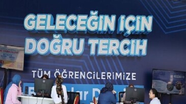 Bağcılar’da üniversite adaylarına fiyatsız tercih danışmanlığı