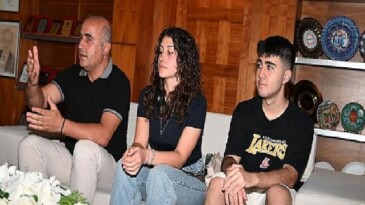 Başarılarını Başkan Topaloğlu ile paylaştılar