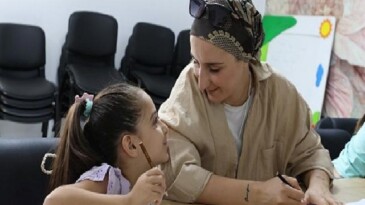 Bu atölyede çocuklara özgüven aşılanıyor