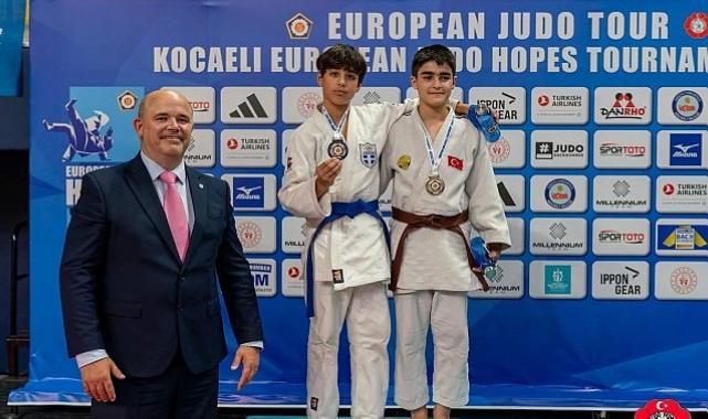 Büyükşehir Belediyespor’dan Judo’da Tarihi Muvaffakiyet