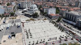 Cumhurbaşkanı Erdoğan’ın Bayrak Daveti Bağcılar’da Karşılık Buldu