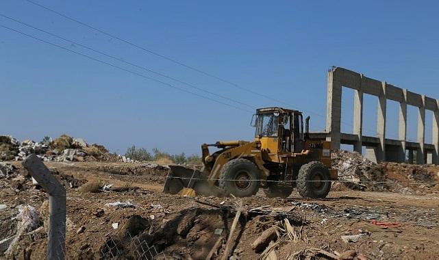 Edremit Belediyesi’nden Altınoluk’ta paklık seferberliği