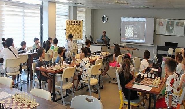 Efes Selçuk’ta Yaz Okulu Kurslarına Ağır İlgi