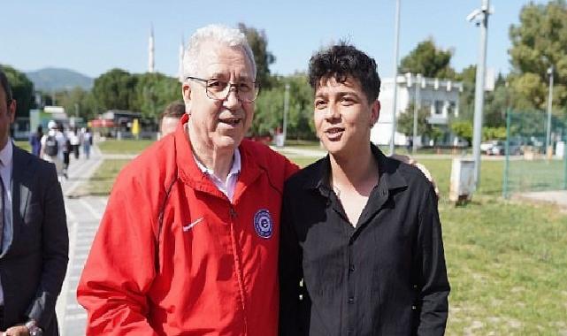 Ege Üniversitesinin öğrenci beklenti ve memnuniyet araştırması başarısı