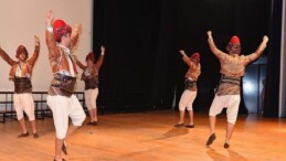 EÜ Eğitim Fakültesi mezunlarını uğurladı