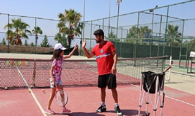 Geleceğin Tenisçilerine Lider Çerçioğlu’ndan Tam Takviye