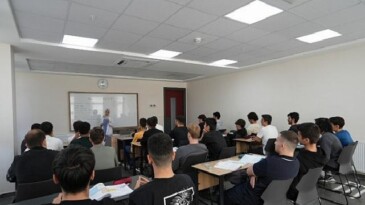 Gençler Yaz Tatilinde Lise Medeniyet Akademileri’nde Buluşuyor