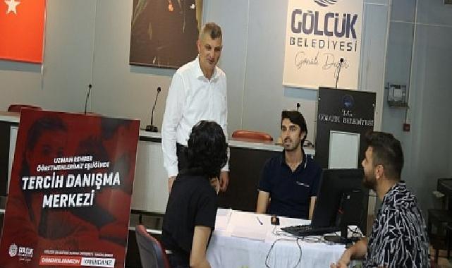 Gölcük Belediyesi Üniversite Tercihleri İçin Yeniden Öğrencilerin Yanında