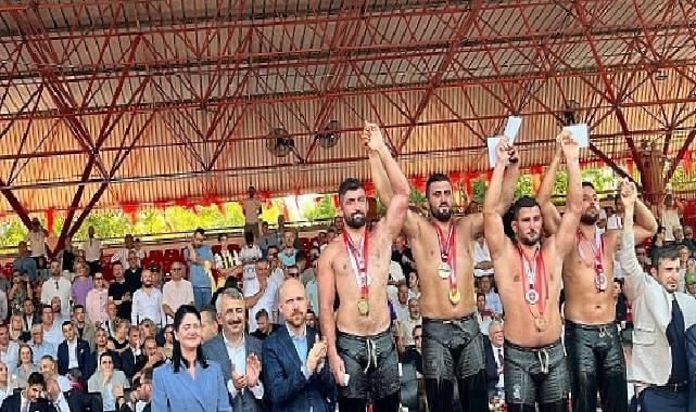 Gölcük Belediyespor, öner başpehlivanlığa bir adım daha yaklaştı