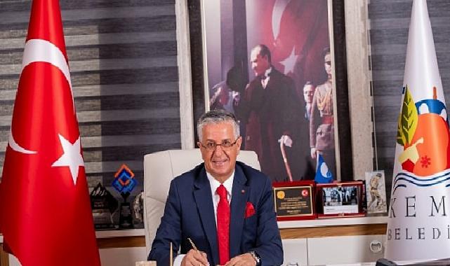 Hürmet Öztürk Lider Topaloğlu’nu köşesine taşıdı