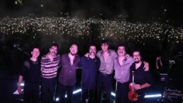 İnegöl’de Şenlik Heyecanı Dedublüman Konseriyle Tepeye Ulaştı