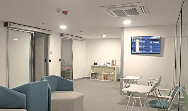 İzmir Adnan Menderes’te “Sessiz Oda” hizmete açıldı