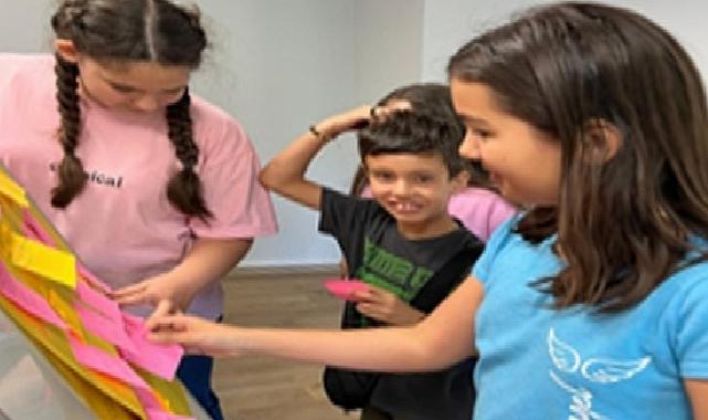 İzmir Çocuk Meclisi’nde ‘Akran Zorbalığı Eğitimi’