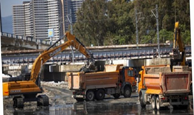 İZSU’dan Meles ve Manda derelerinde paklık seferberliği