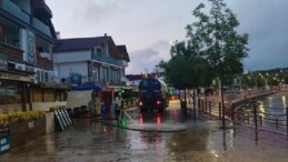 Kandıra kıyılarında 992 ton çöp toplandı