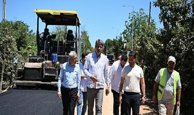 Kartepe’de Asfalt Mesaisi Durmuyor