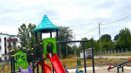 Kartepe’de Çocuklara Yeni Oyun Alanı