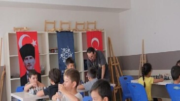 Lider Çerçioğlu ile Ataklar Geleceğe: Aydın’da Çocuklar Satrançla Düşünmeyi Öğreniyor