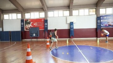 Lider Çerçioğlu’ndan Çocuklara Yaz Tatilinde Spor Dayanağı