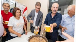 Lider Tugay aşure rahmetini paylaştı