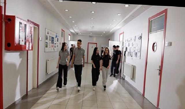 Liseye geçiş süreci, öğrencilerin hayatlarındaki değerli bir dönüm noktasıdır