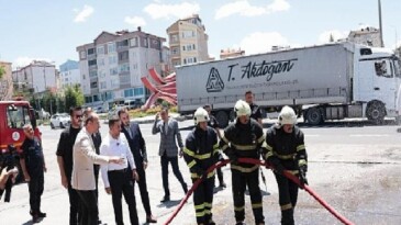 Nevşehir Belediyesi, Türkiye’nin Birinci Elektrikli Araç Yangınına Özel Söndürme Sistemi Geliştirdi