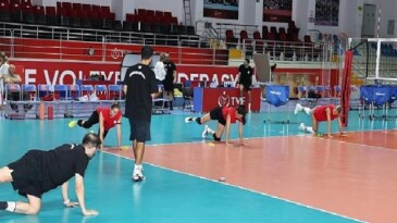 Nilüfer Belediyespor Eker Bayan Voleybol Kadrosu yeni dönem hazırlıklarına başladı