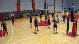 Osmangazi Belediyespor Voleybol Kadrosu 1. Lige yükseldi